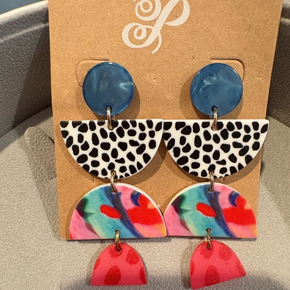 Plunder Earrings - Picture 1 of 1